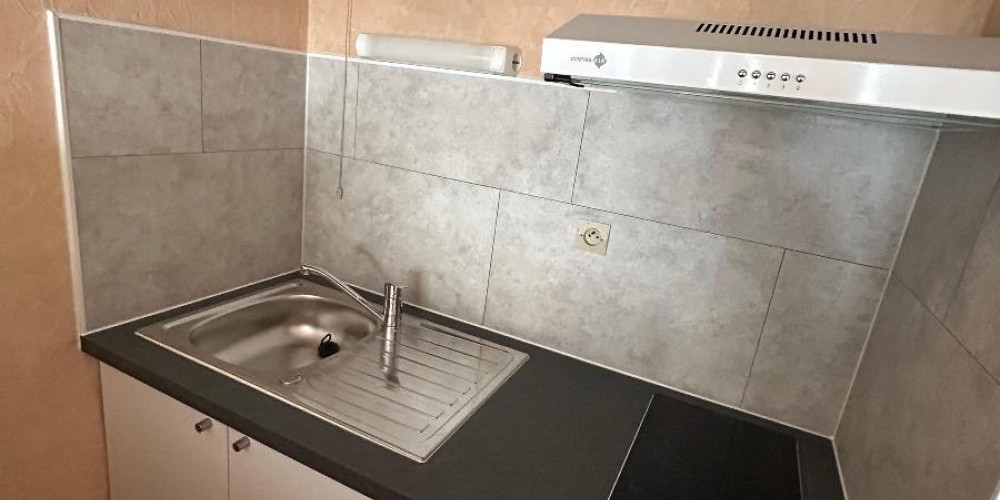 appartement à BORDEAUX (33800)