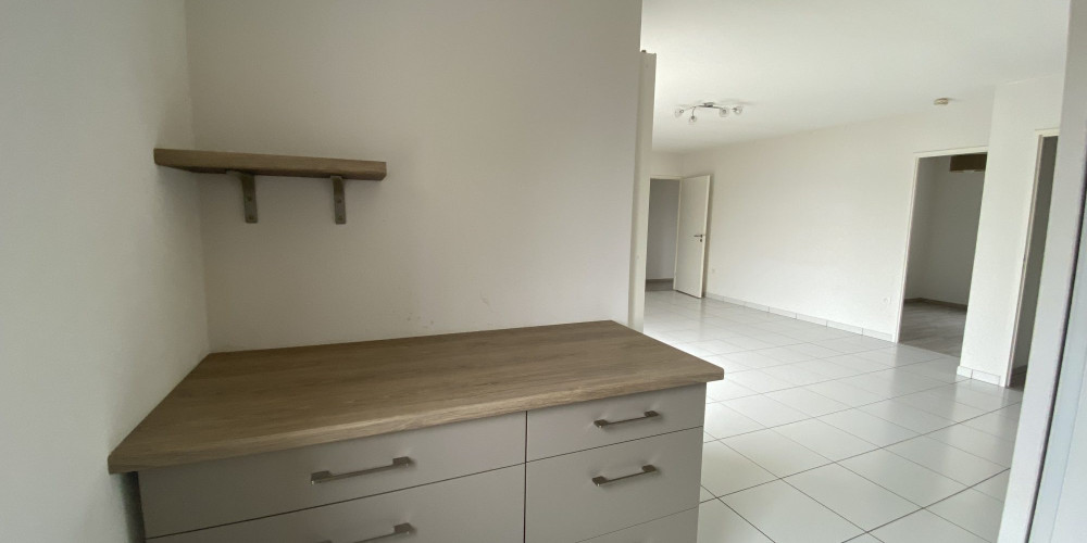 appartement à BORDEAUX (33800)
