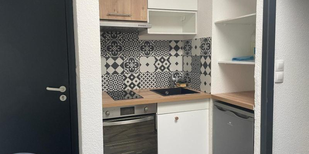 appartement à BORDEAUX (33800)