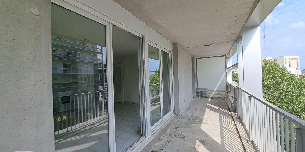 appartement à BORDEAUX (33800)