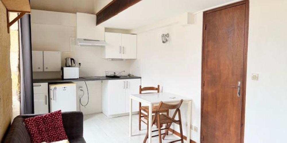 appartement à BORDEAUX (33800)