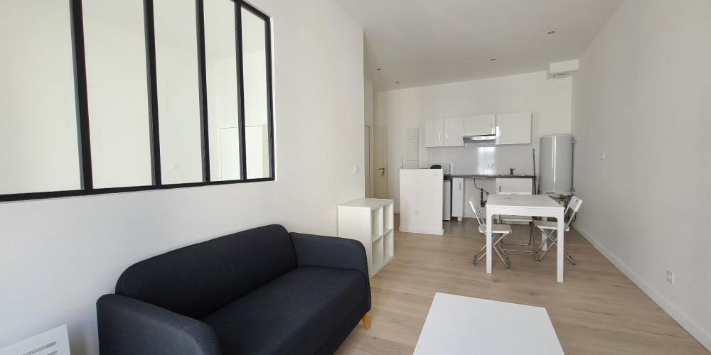 appartement à BORDEAUX (33800)