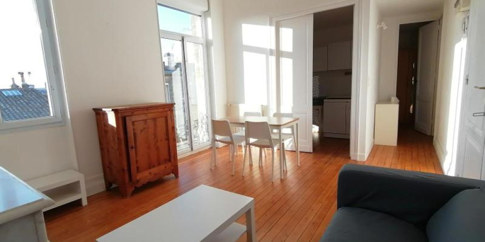 appartement à BORDEAUX (33800)