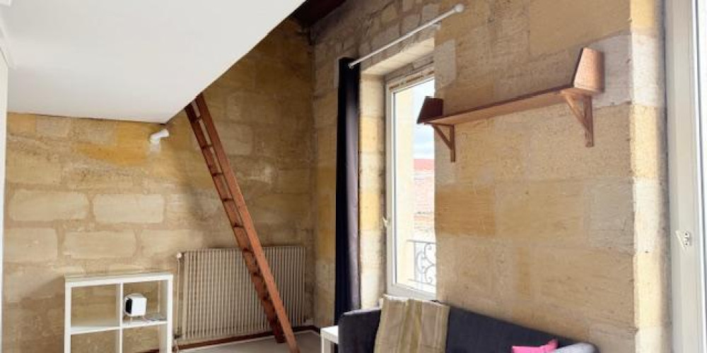 appartement à BORDEAUX (33800)