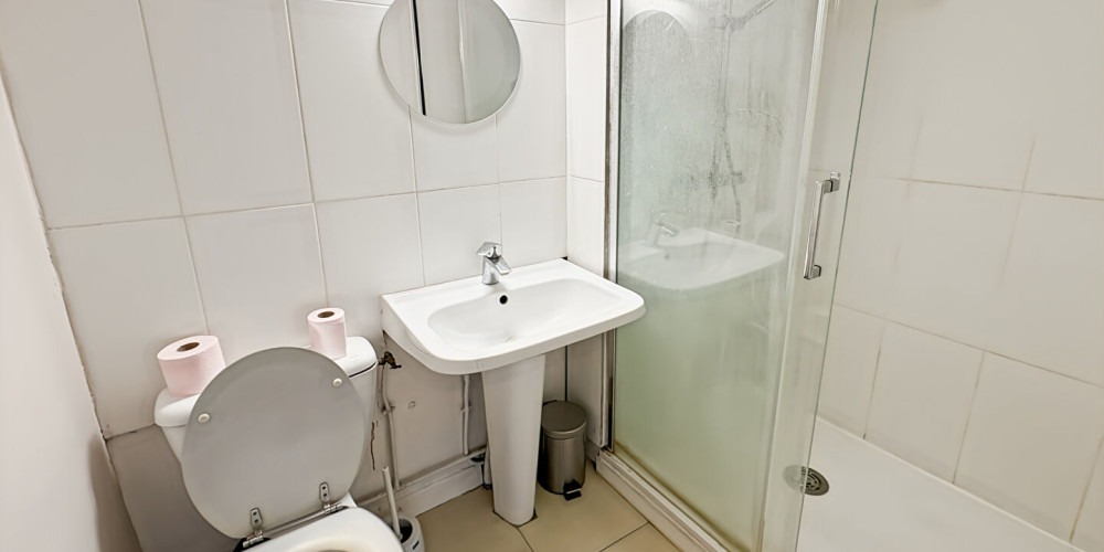 appartement à BORDEAUX (33800)