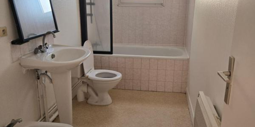 appartement à LEOGNAN (33850)