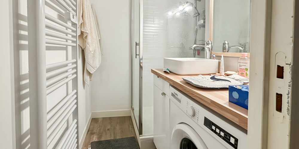 immeuble à BORDEAUX (33000)