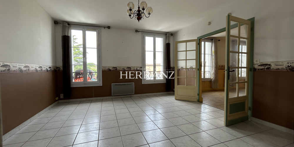 immeuble à GALGON (33133)