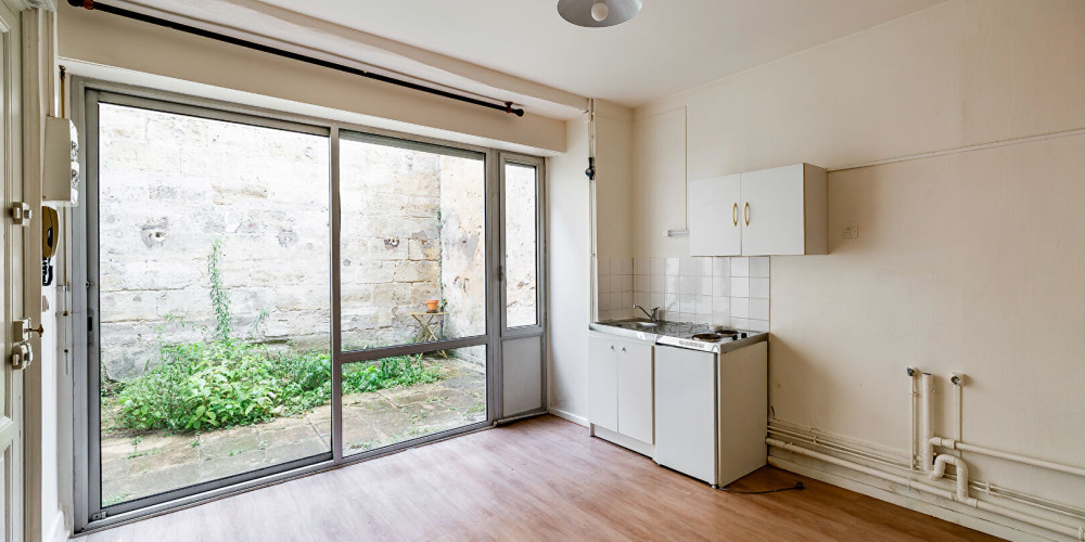 immeuble à BORDEAUX (33800)