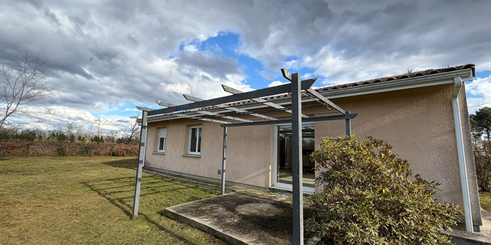 maison à LOUCHATS (33125)