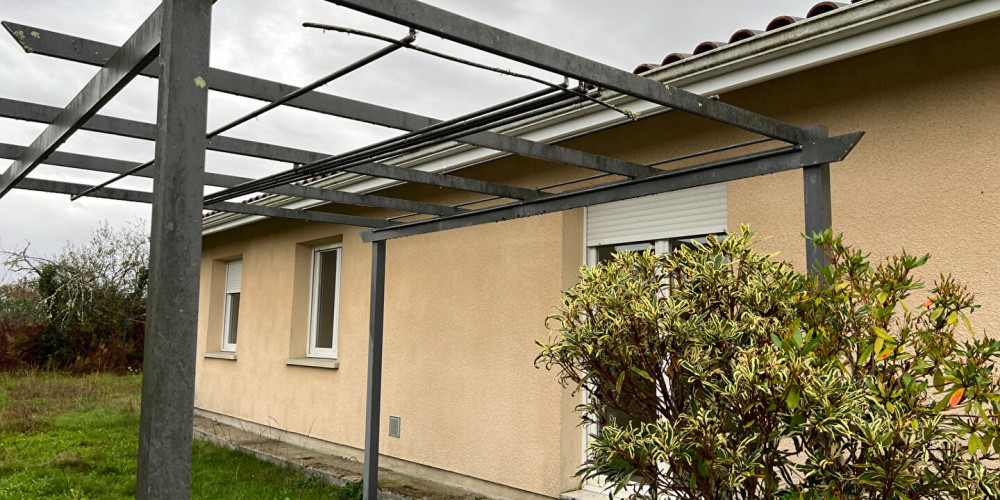 maison à LOUCHATS (33125)