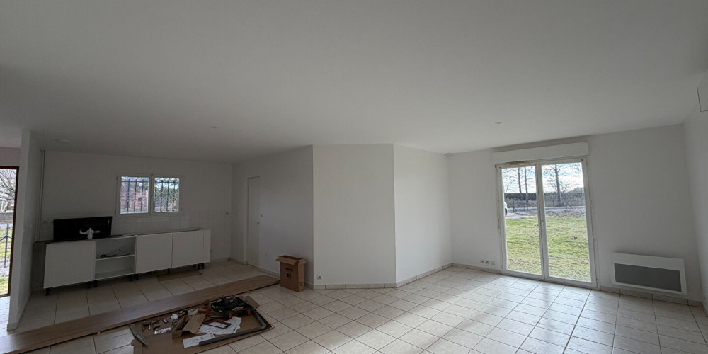 maison à LOUCHATS (33125)