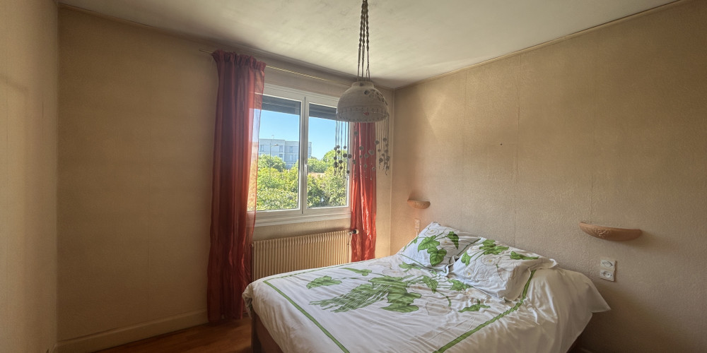 maison à BEGLES (33130)