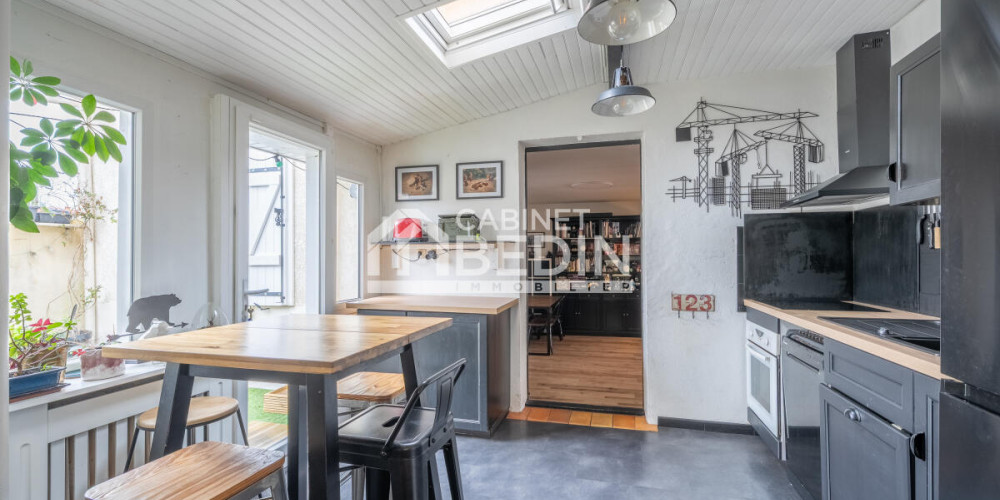 maison à BEGLES (33130)