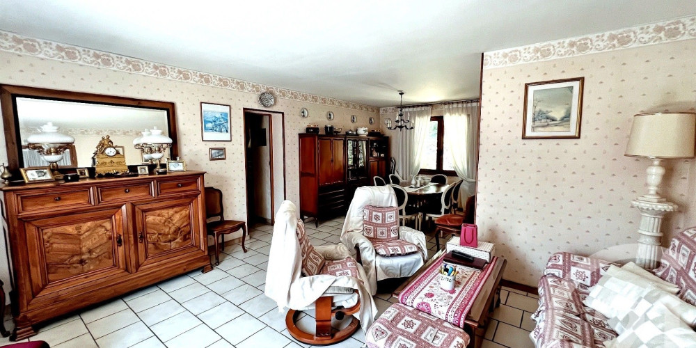 maison à LANTON (33138)