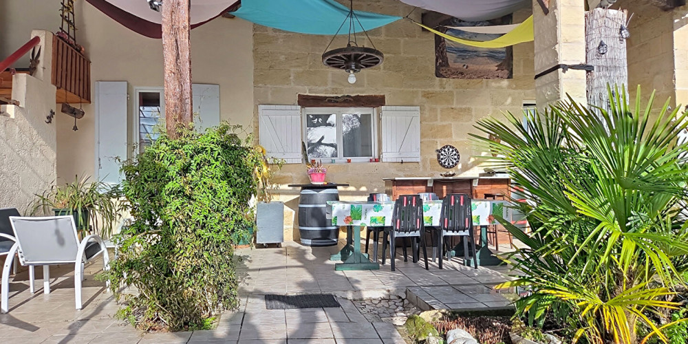 maison à COUTRAS (33230)