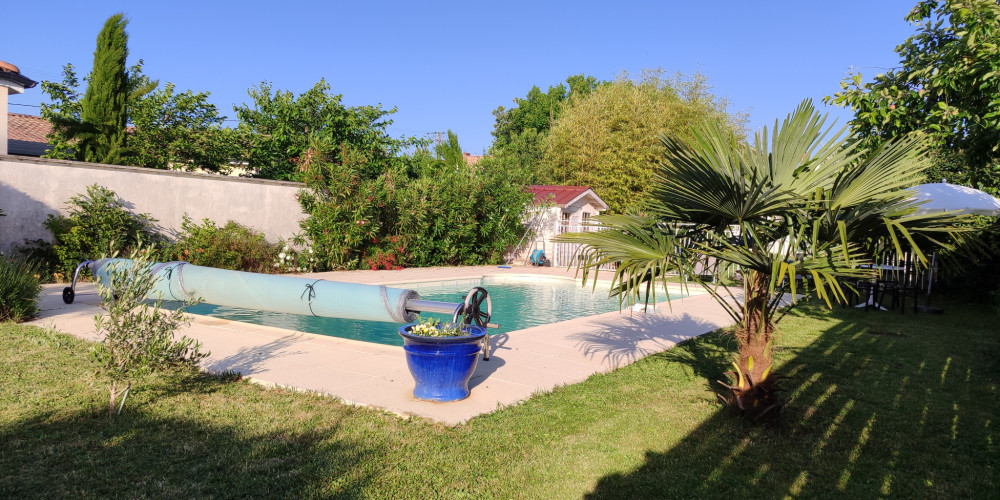 maison à COUTRAS (33230)