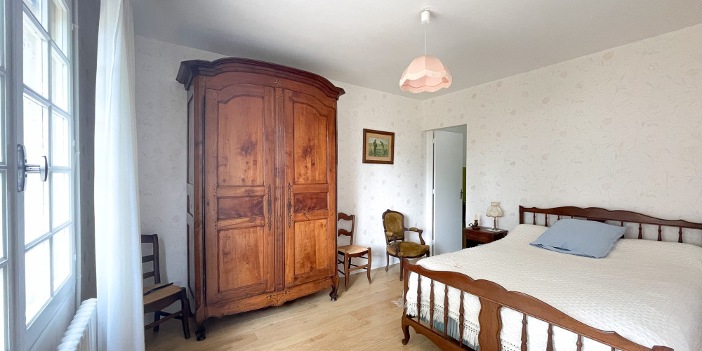 maison à COUTRAS (33230)