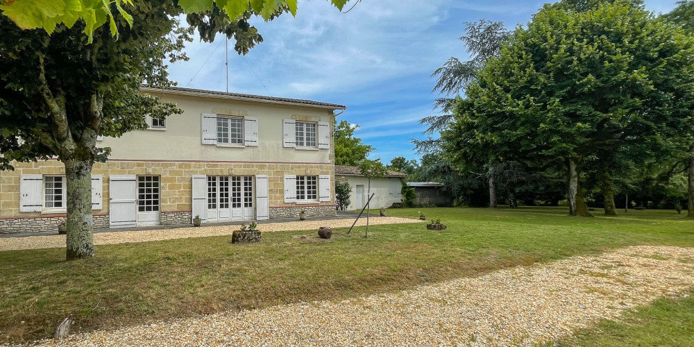 maison à COUTRAS (33230)