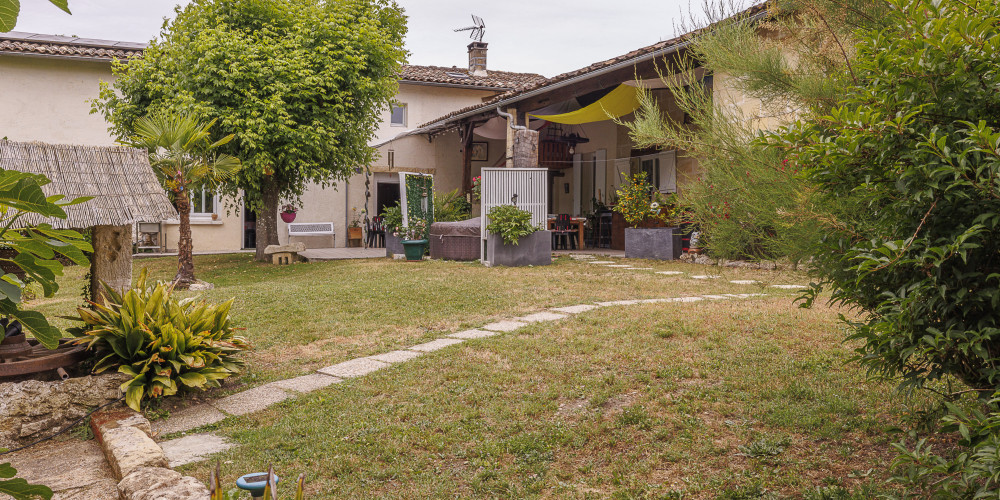 maison à COUTRAS (33230)