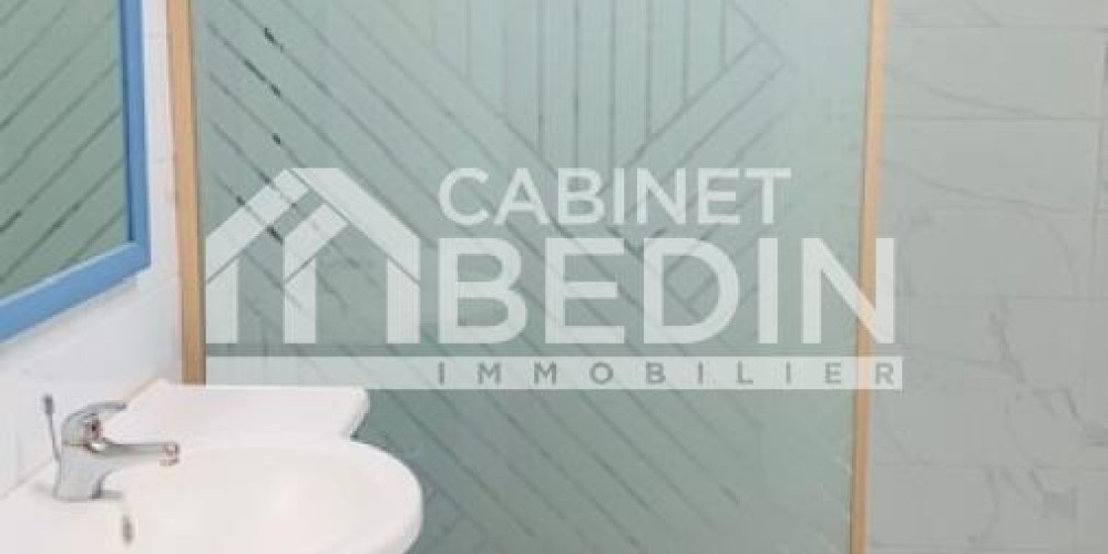 maison à PERISSAC (33240)