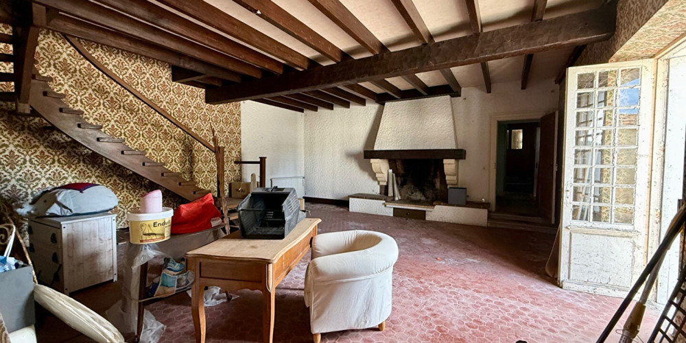 maison à VERAC (33240)