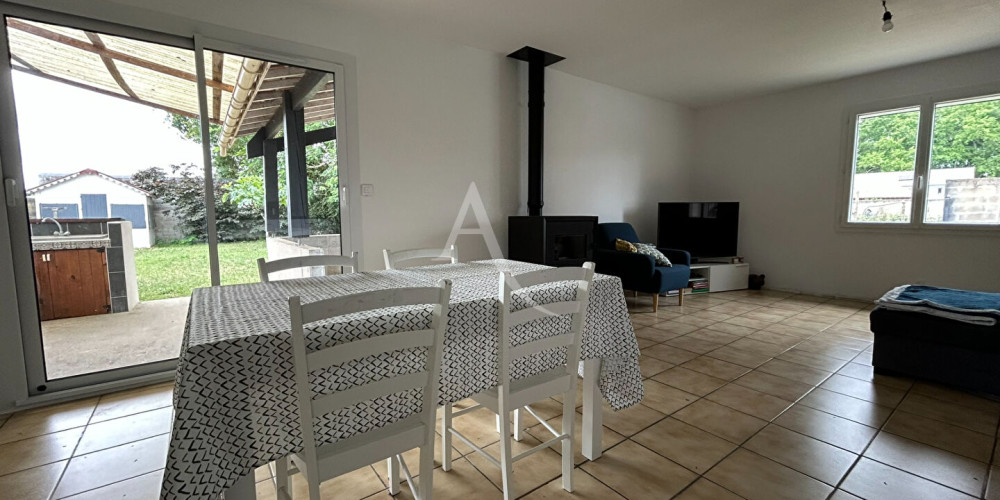 maison à PAREMPUYRE (33290)