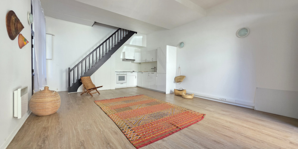 maison à BORDEAUX (33300)