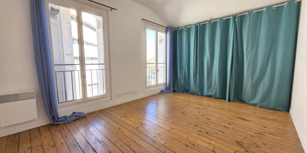 maison à BORDEAUX (33300)