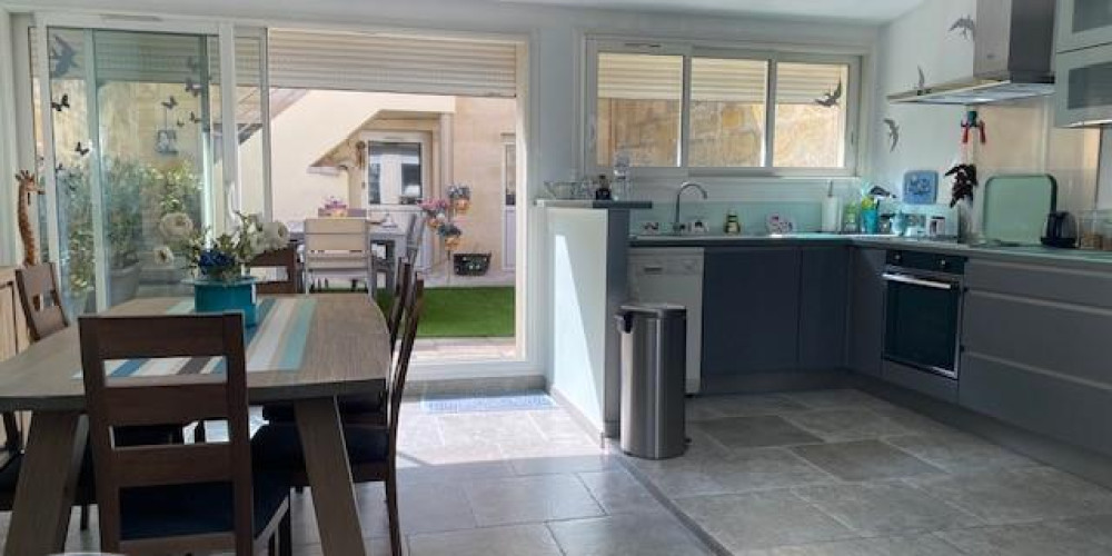 maison à BORDEAUX (33300)