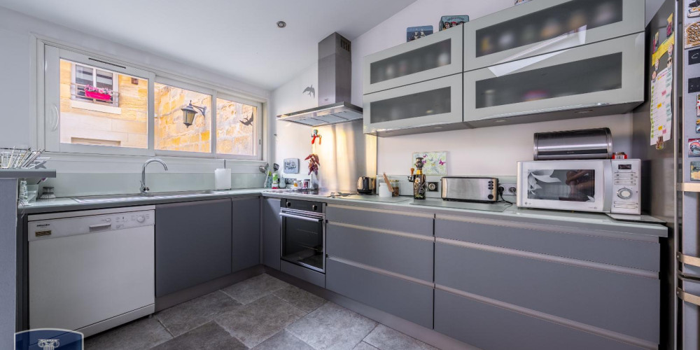 maison à BORDEAUX (33300)