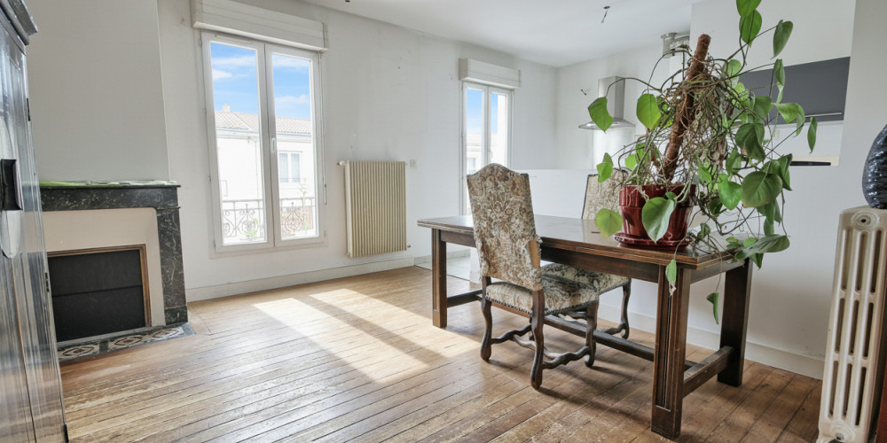 maison à BORDEAUX (33300)