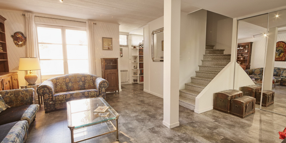 maison à BORDEAUX (33300)