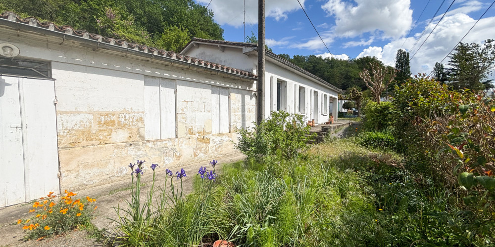 maison à QUINSAC (33360)