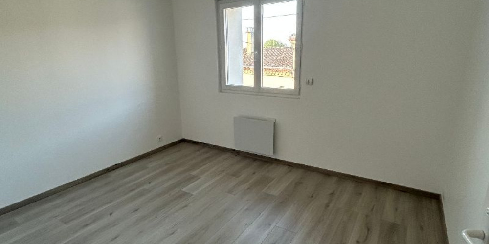 maison à ANGLADE (33390)