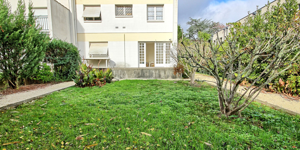 maison à TALENCE (33400)