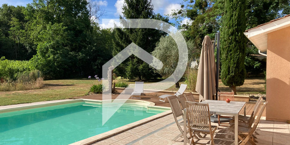 maison à GENISSAC (33420)