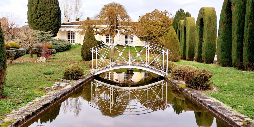 maison à RAUZAN (33420)