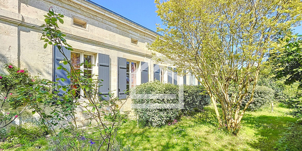 maison à ARSAC (33460)