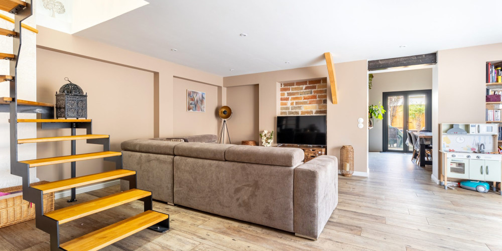 maison à BRACH (33480)