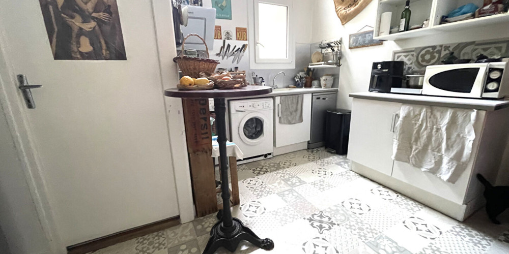 maison à ARVEYRES (33500)