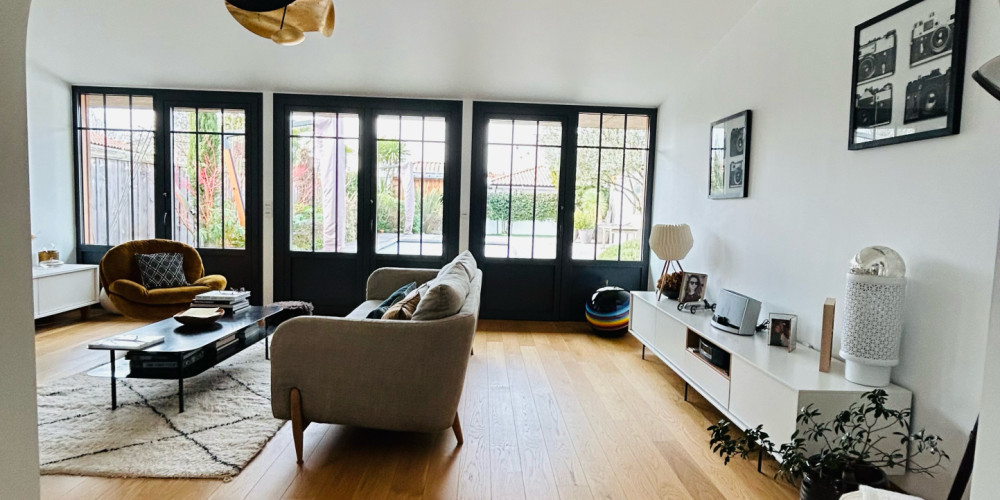 maison à BRUGES (33520)