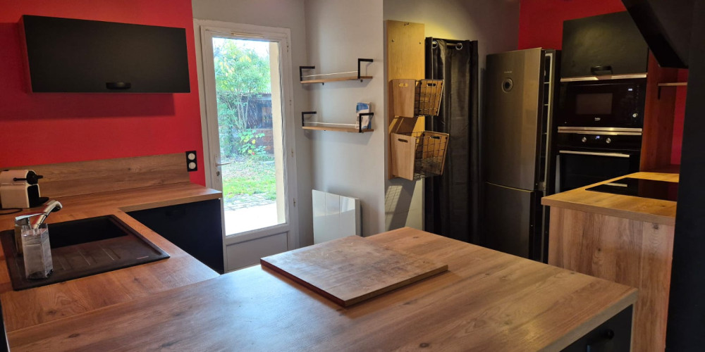 maison à BLASIMON (33540)