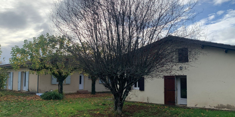 maison à BLASIMON (33540)