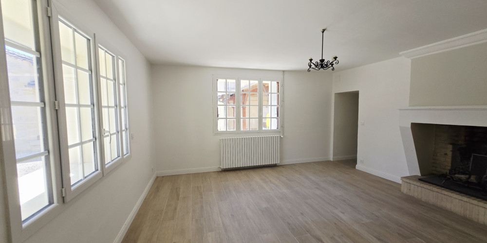 maison à PUISSEGUIN (33570)