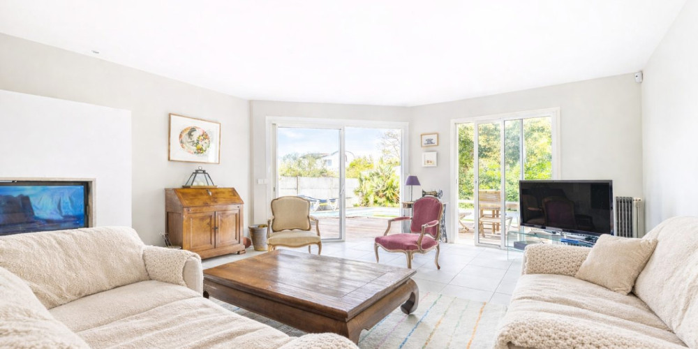 maison à PESSAC (33600)