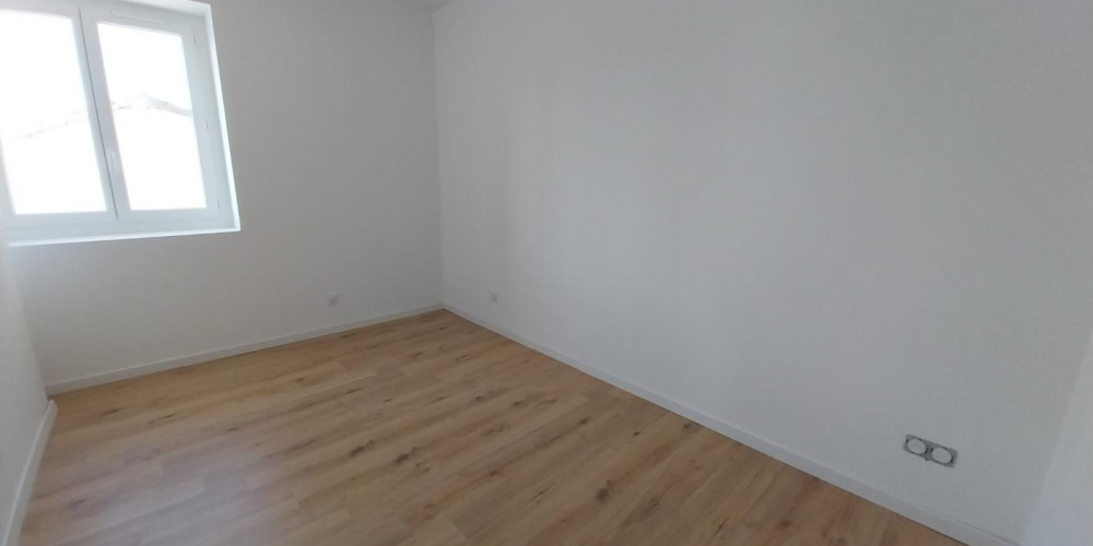 maison à PORTETS (33640)