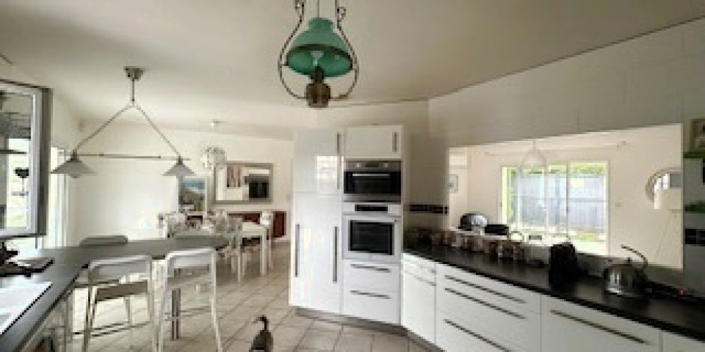 maison à CREON (33670)