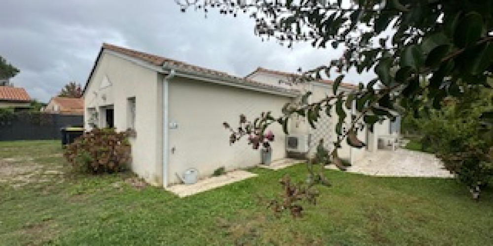 maison à CREON (33670)