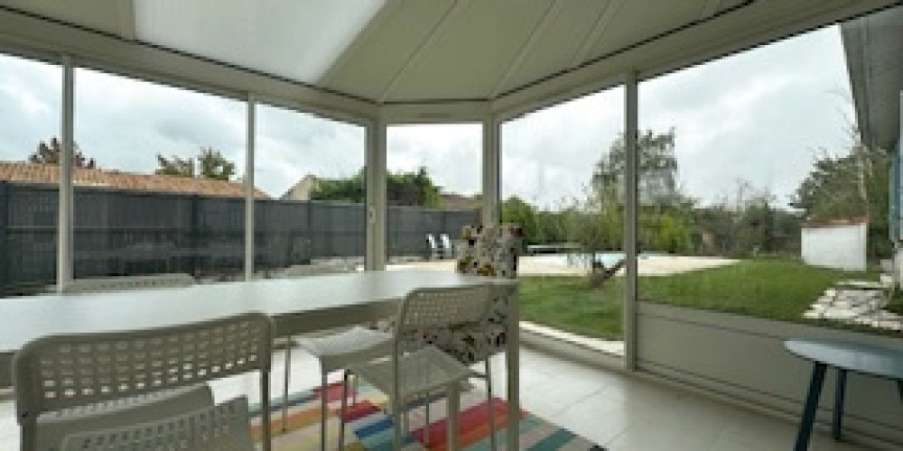 maison à CREON (33670)